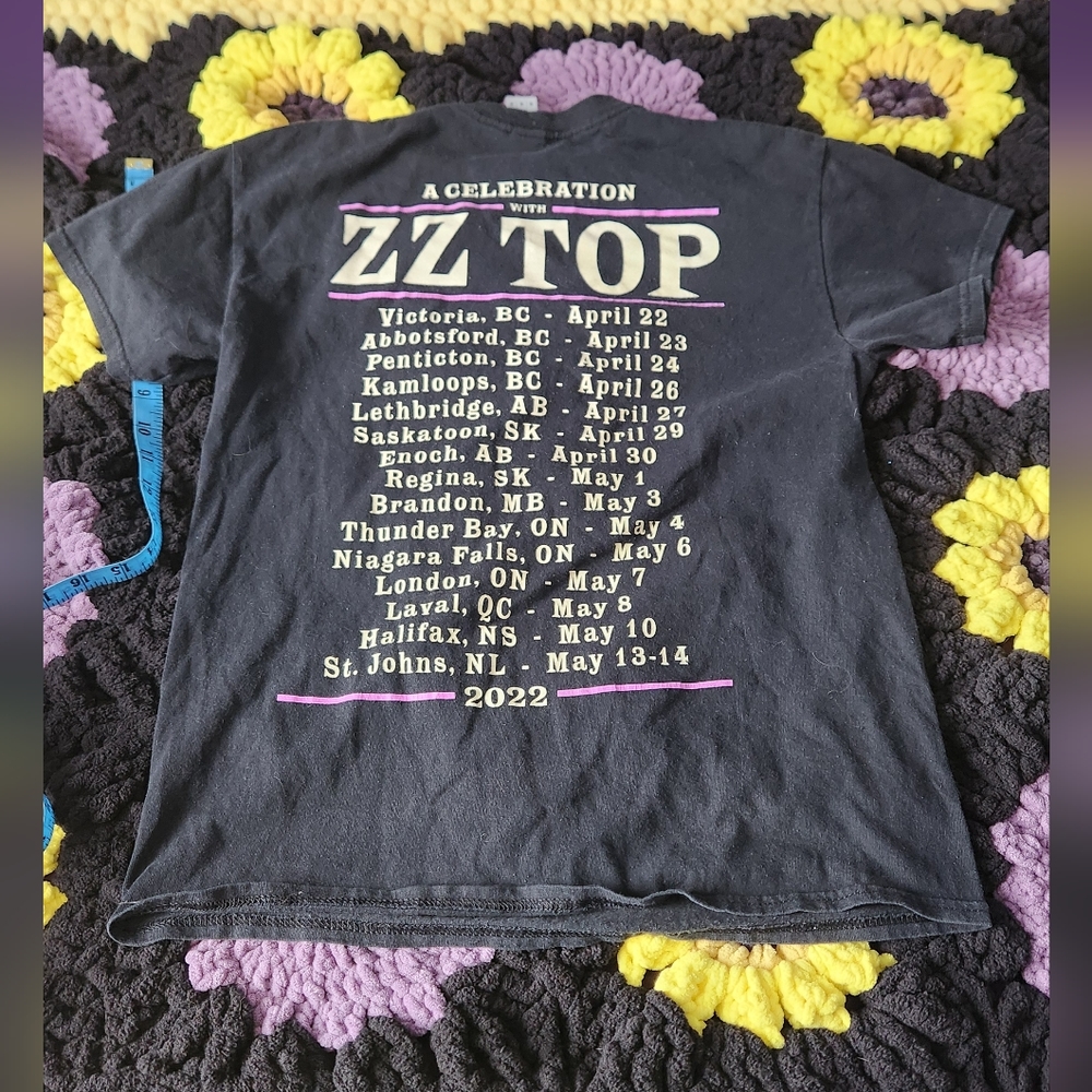 ZZ TOP 2022 Tour Graphic Tee - Picture 4 of 8